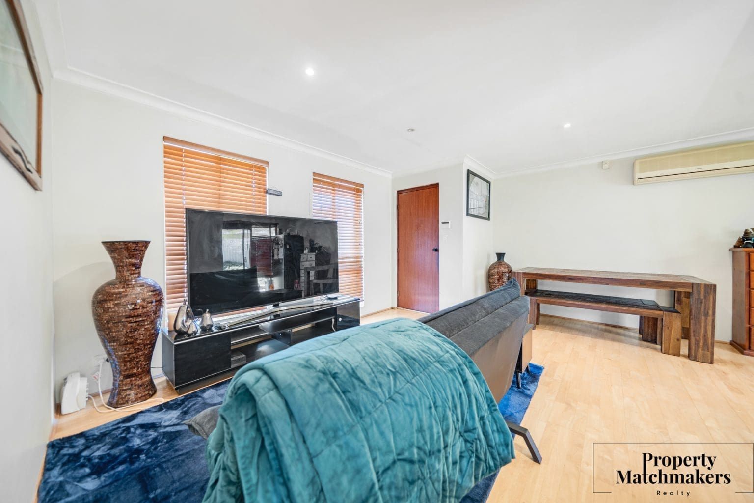 2/56 Ivanhoe Street, Bassendean, WA 6054 AUS