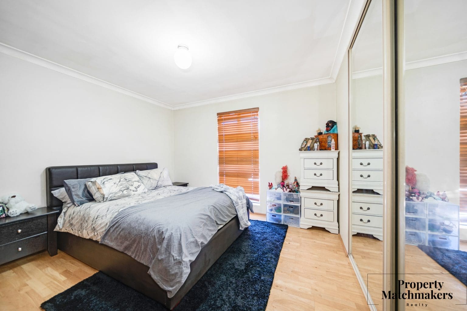 2/56 Ivanhoe Street, Bassendean, WA 6054 AUS