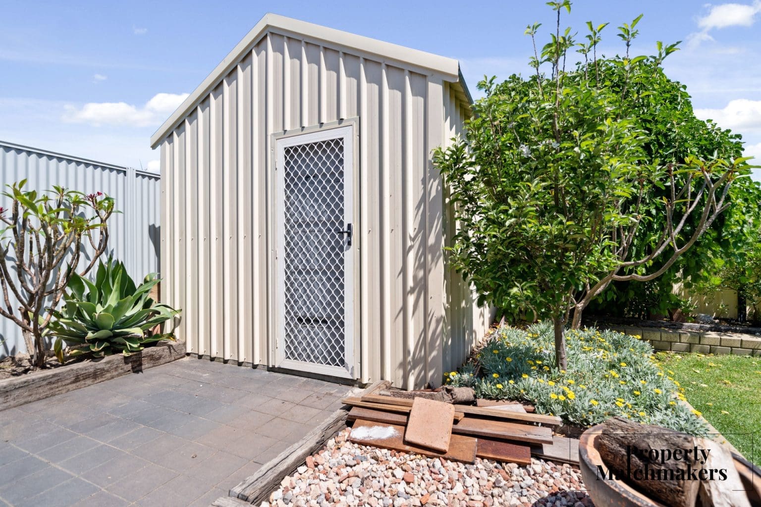 201 Patricia Street, Caversham, WA 6055 AUS