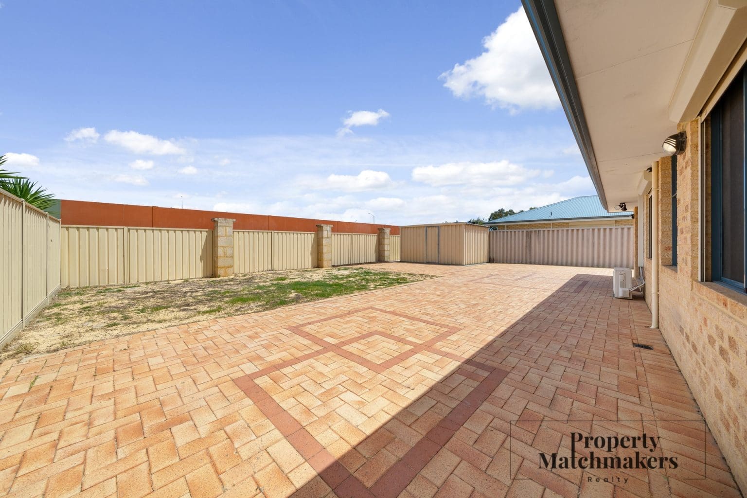 43 Albatross Loop, Bennett Springs, WA 6063 AUS