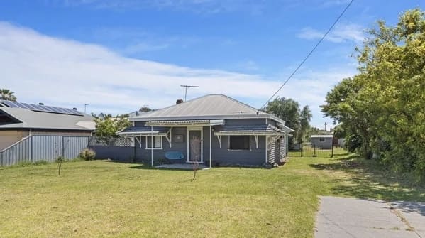 40 Jecks Street, Rockingham, WA 6168 AUS