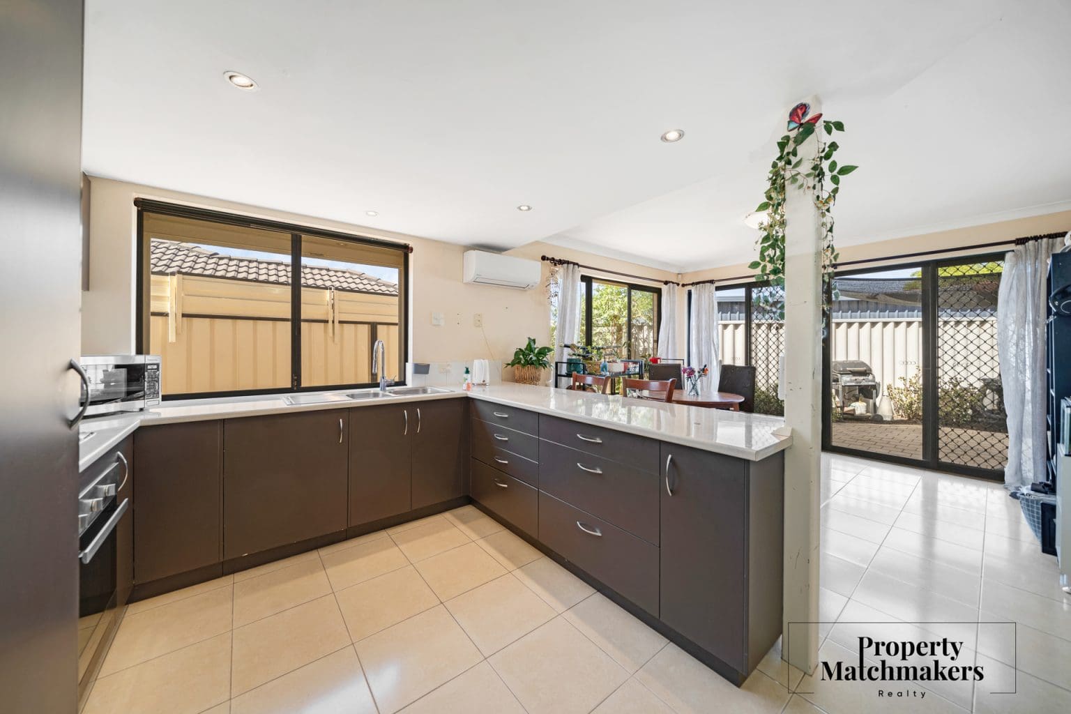 27D Burford Street, Balga, WA 6061 AUS