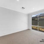 16 Sunstone Boulevard, Treeby, WA 6164 AUS