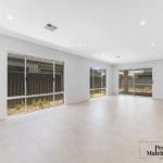 16 Sunstone Boulevard, Treeby, WA 6164 AUS