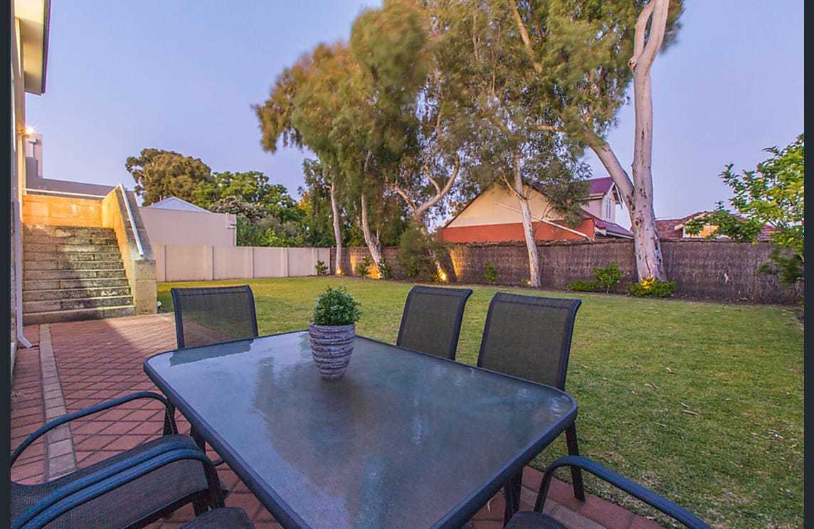 15 Lupin Hill Grove, Nedlands, WA 6009 AUS