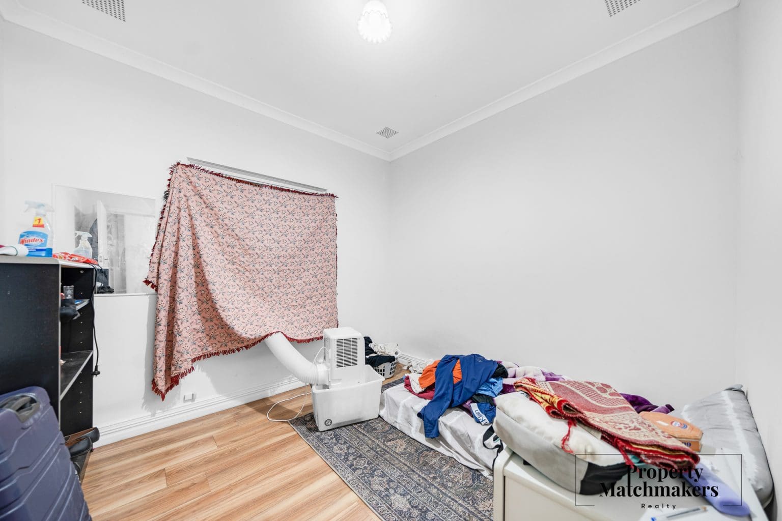 33 Mangini Street, Morley, WA 6062 AUS