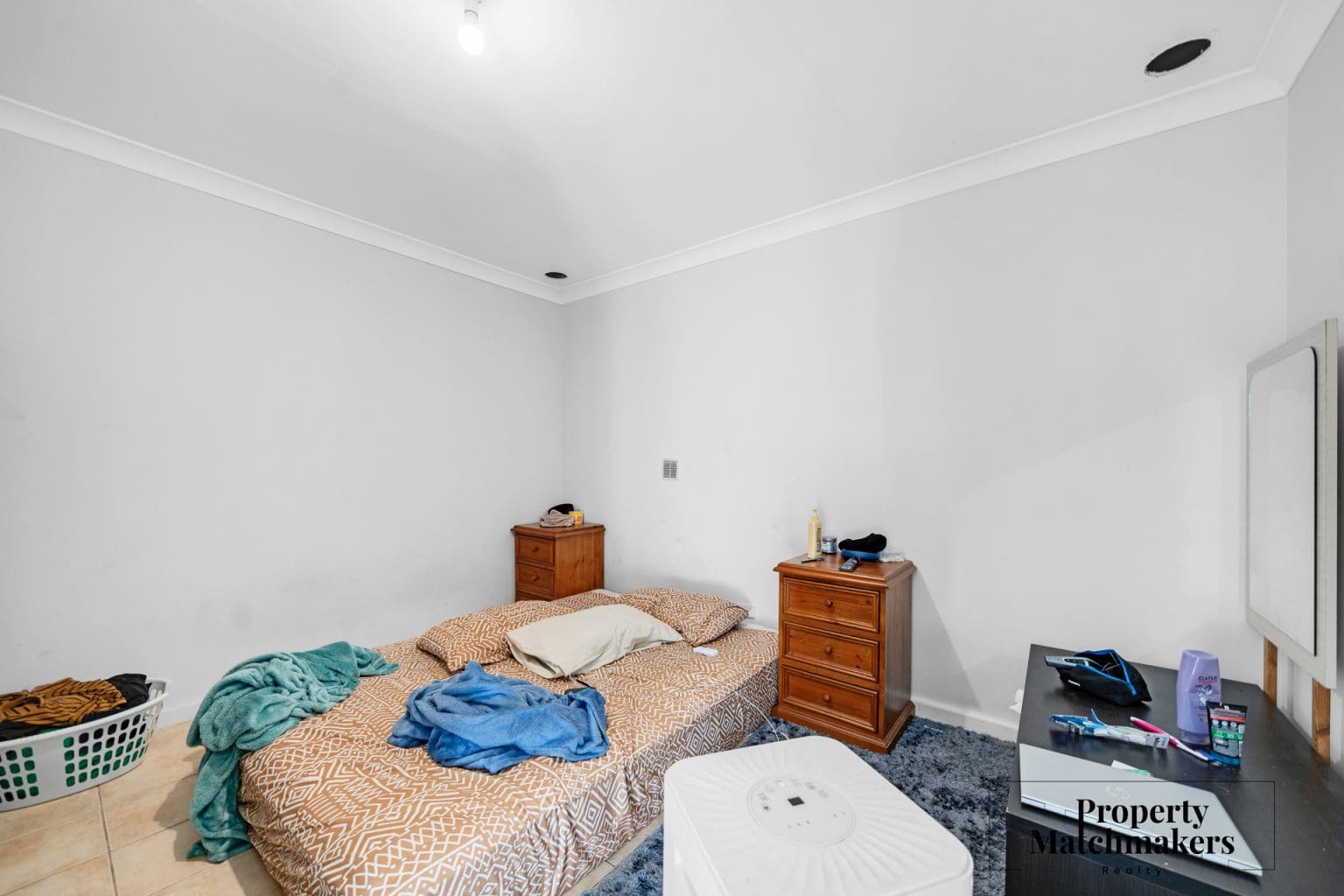 33 Mangini Street, Morley, WA 6062 AUS