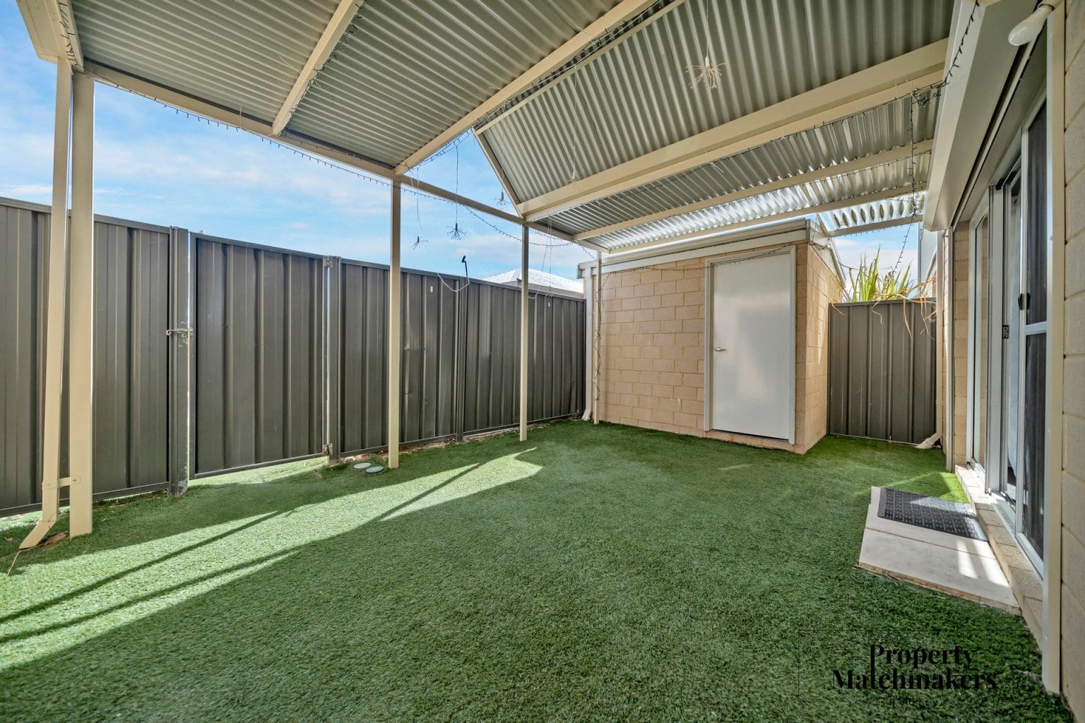 8/5 Jamaica Lane, Clarkson, WA 6030 AUS