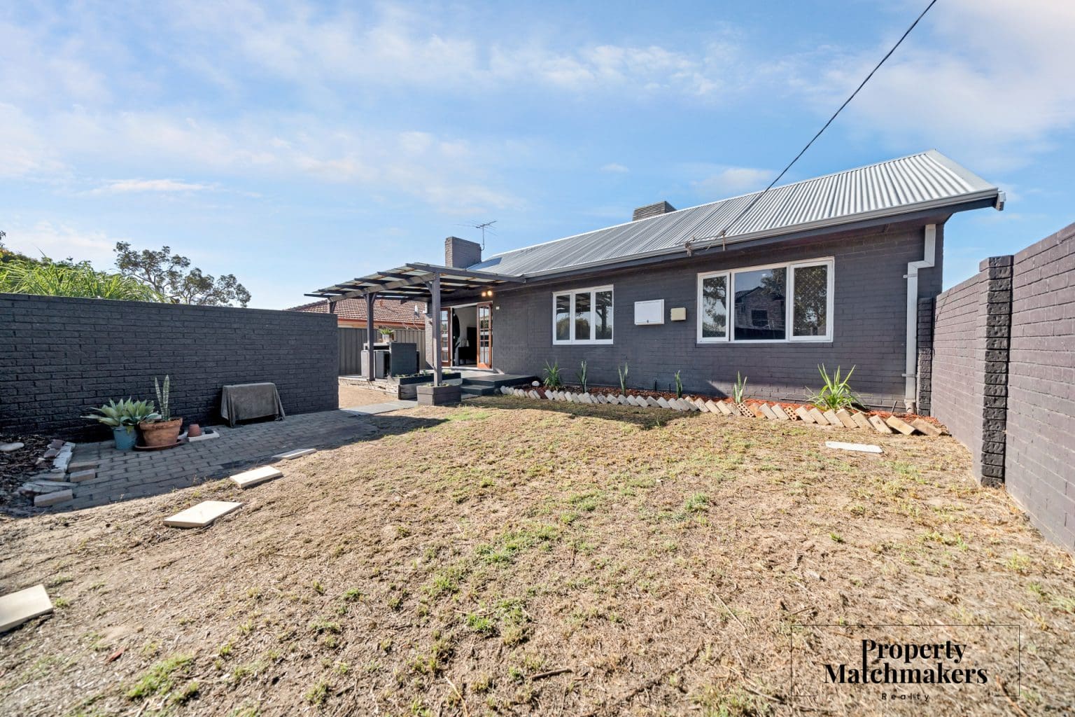 1/6 Valentine Avenue, Dianella, WA 6059 AUS