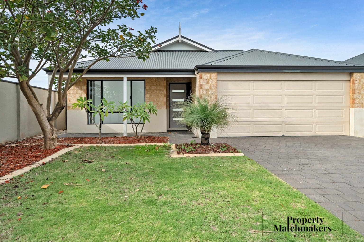 61A Brixton Crescent, Ellenbrook, WA 6069 AUS