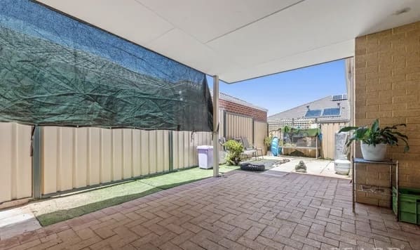 34 Kalbarri Avenue, Yanchep, WA 6035 AUS