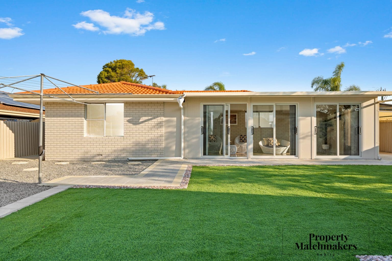 11 Widgee Road, Noranda, WA 6062 AUS