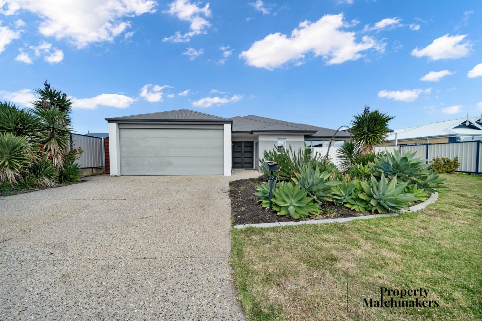 22 Philmont Way, Meadow Springs, WA 6210 AUS