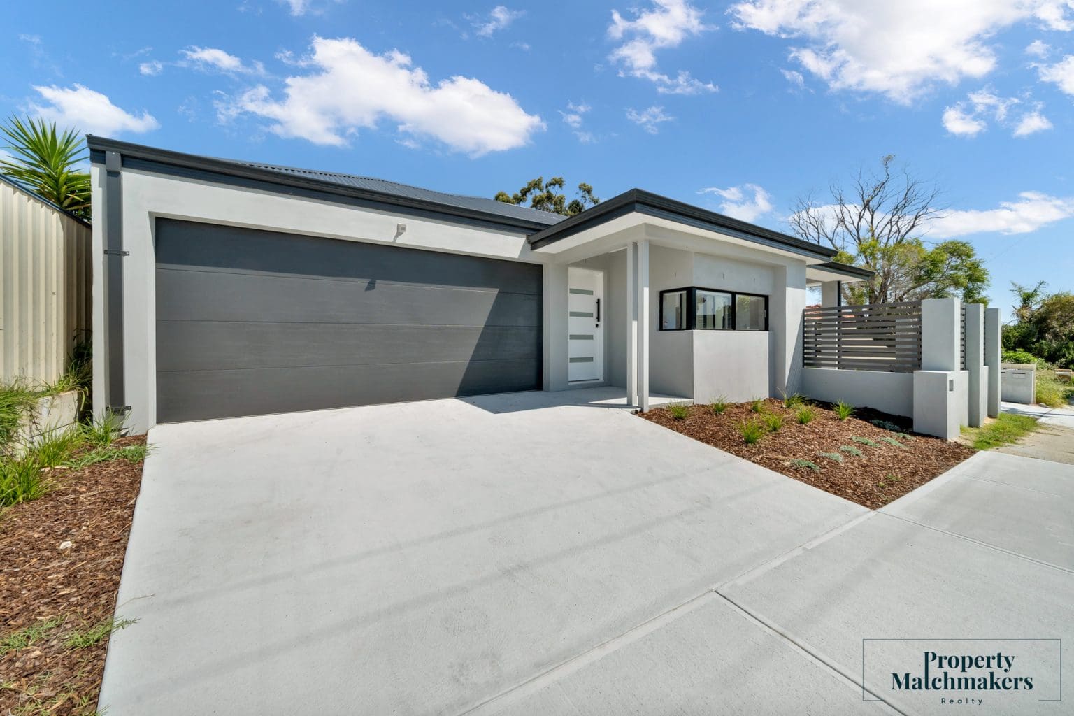 14 Bilinga Road, Westminster, WA 6061 AUS