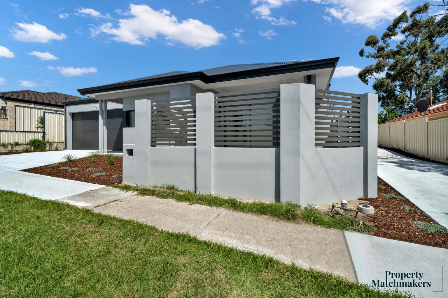 14 Bilinga Road, Westminster, WA 6061 AUS