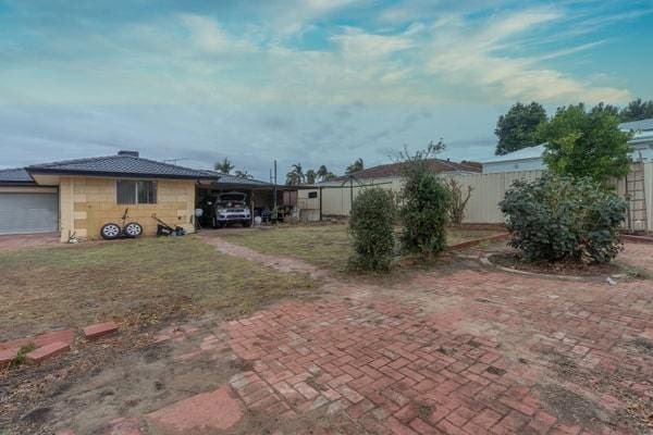 87 Wintersweet Ramble, Mirrabooka, WA 6061 AUS