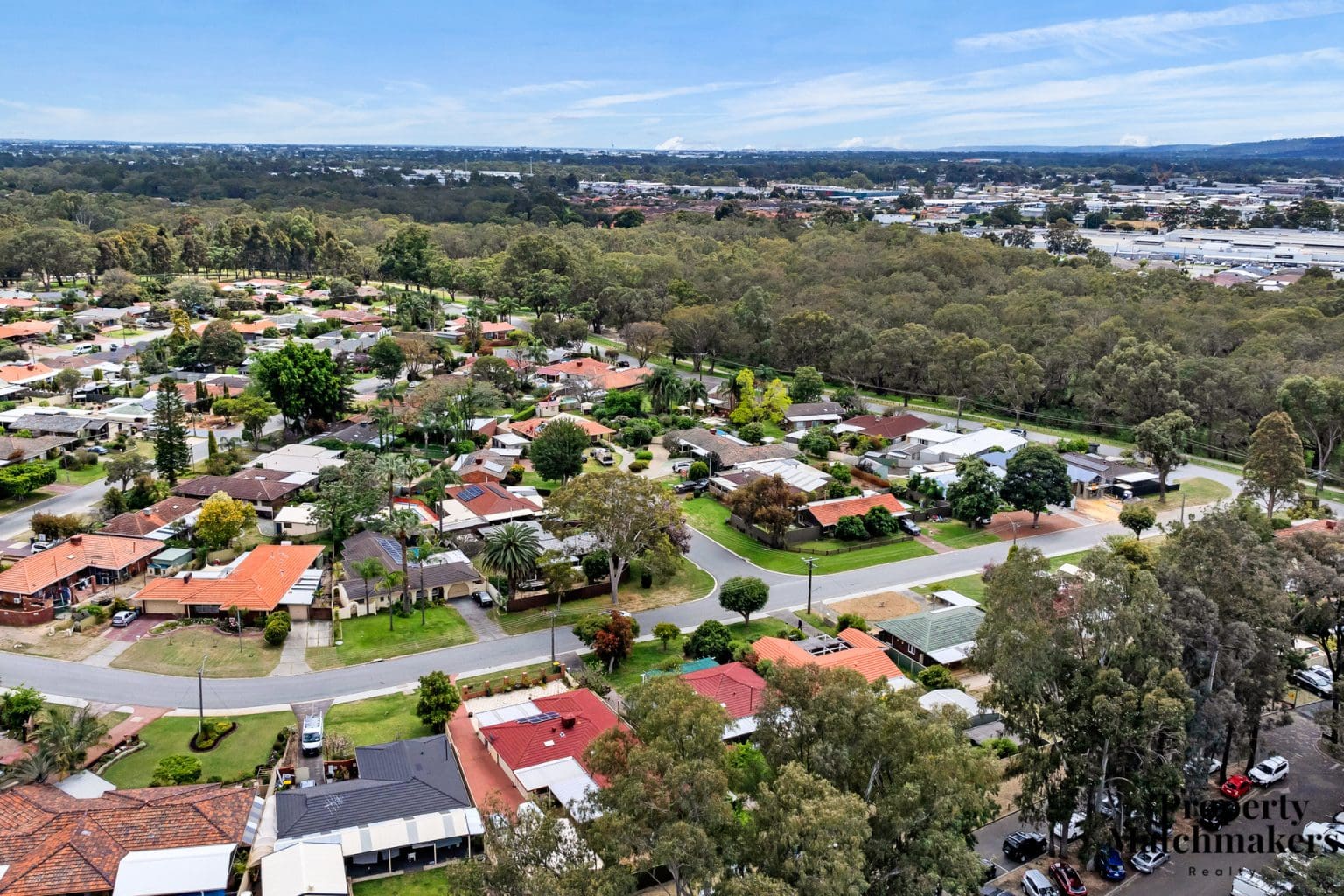 11 Spelhurst Terrace, Thornlie, WA 6108 AUS