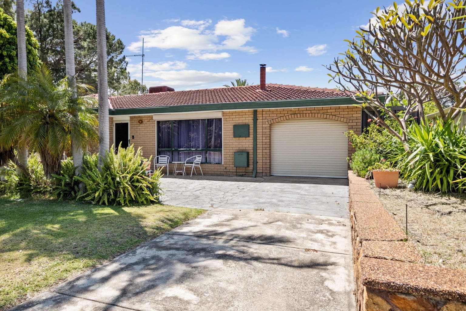 28 Sidcup Way, Kelmscott, WA 6111 AUS