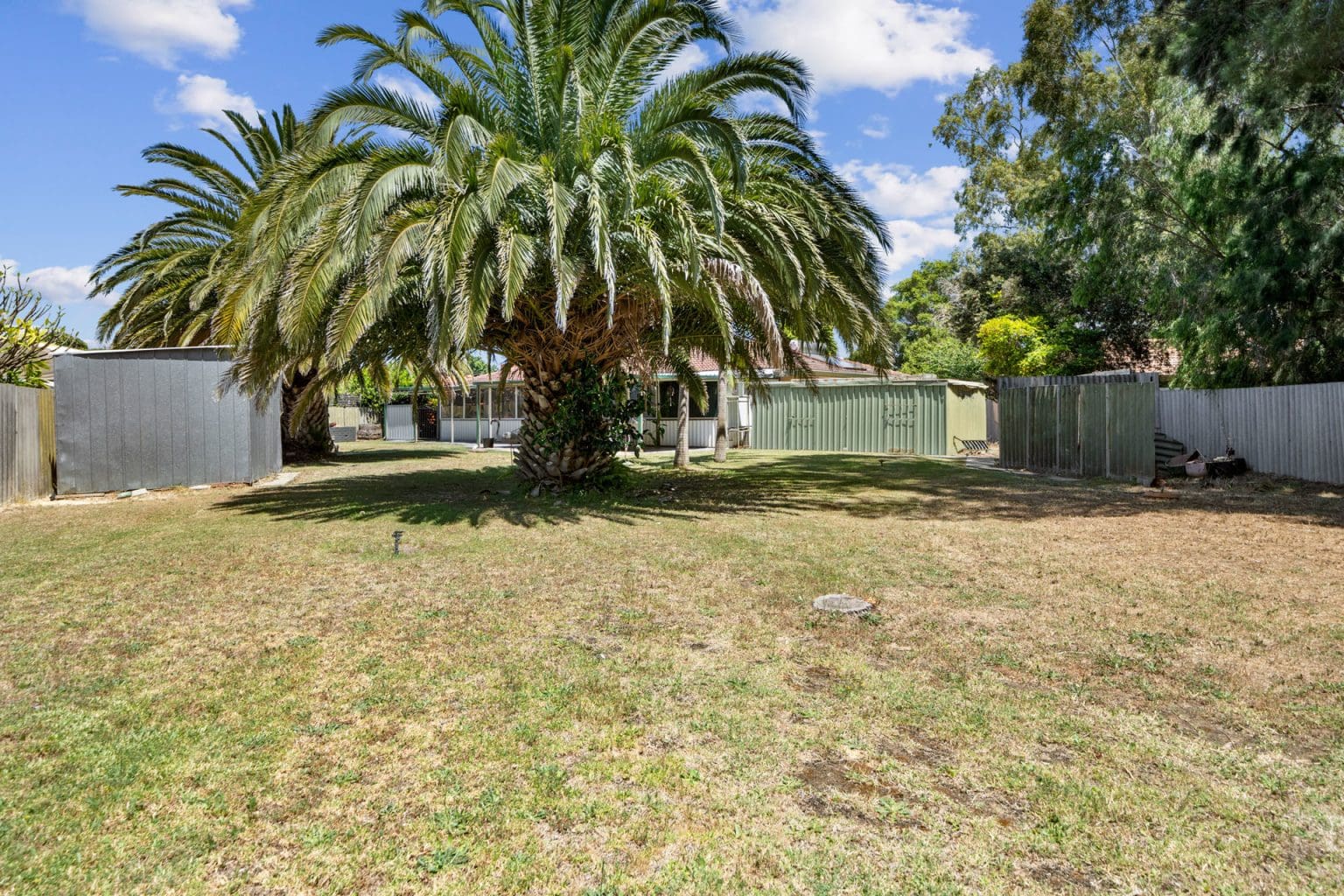 28 Sidcup Way, Kelmscott, WA 6111 AUS