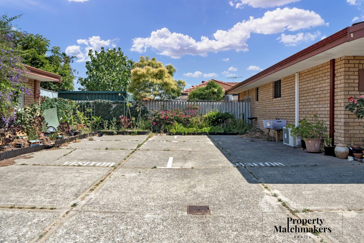 2/395 Beechboro Road North, Morley, WA 6062 AUS