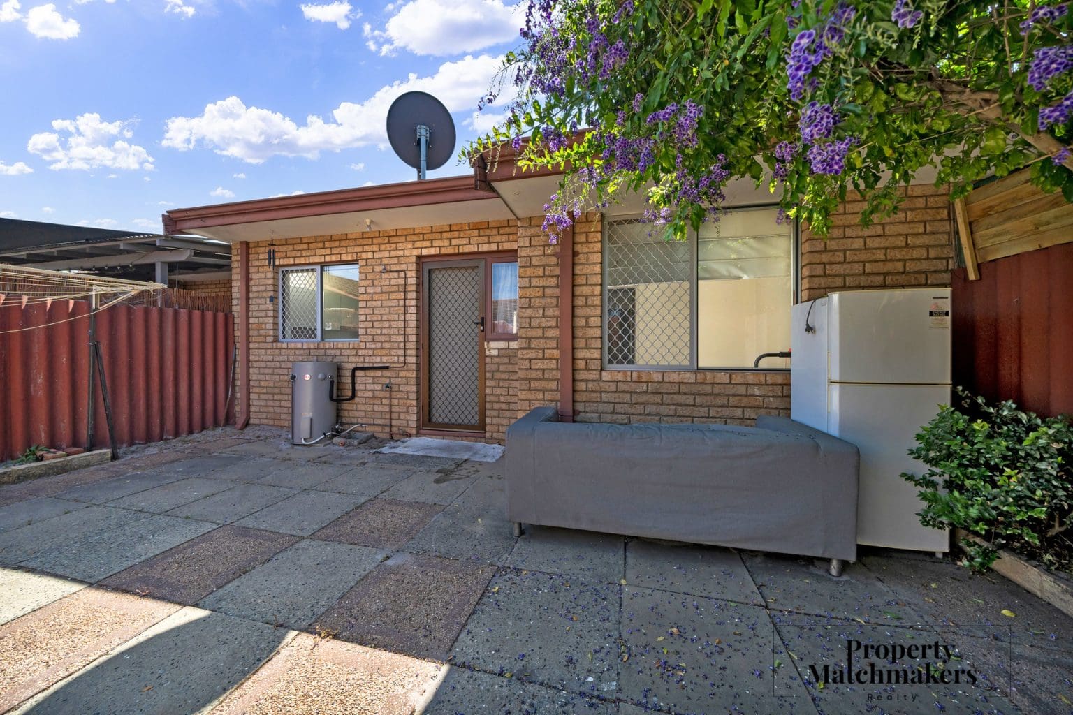 2/395 Beechboro Road North, Morley, WA 6062 AUS