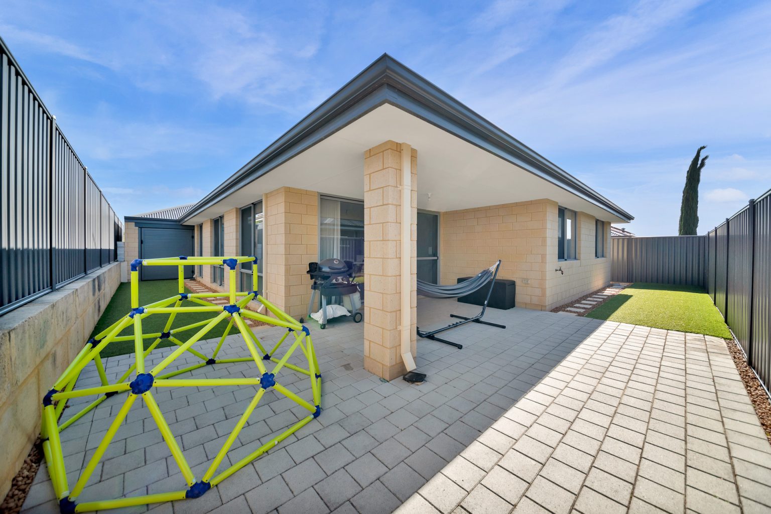 30 Sedano Crescent, Wellard, WA 6170 AUS