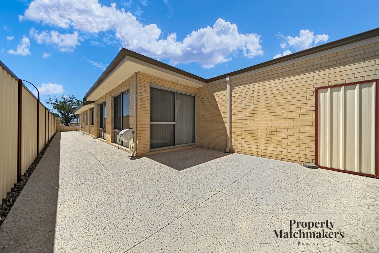 10 Willet Lane, Gosnells, WA 6110 AUS