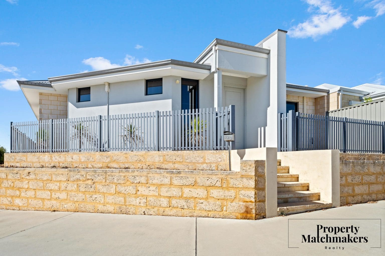 123 Howden Parade, Alkimos, WA 6038 AUS