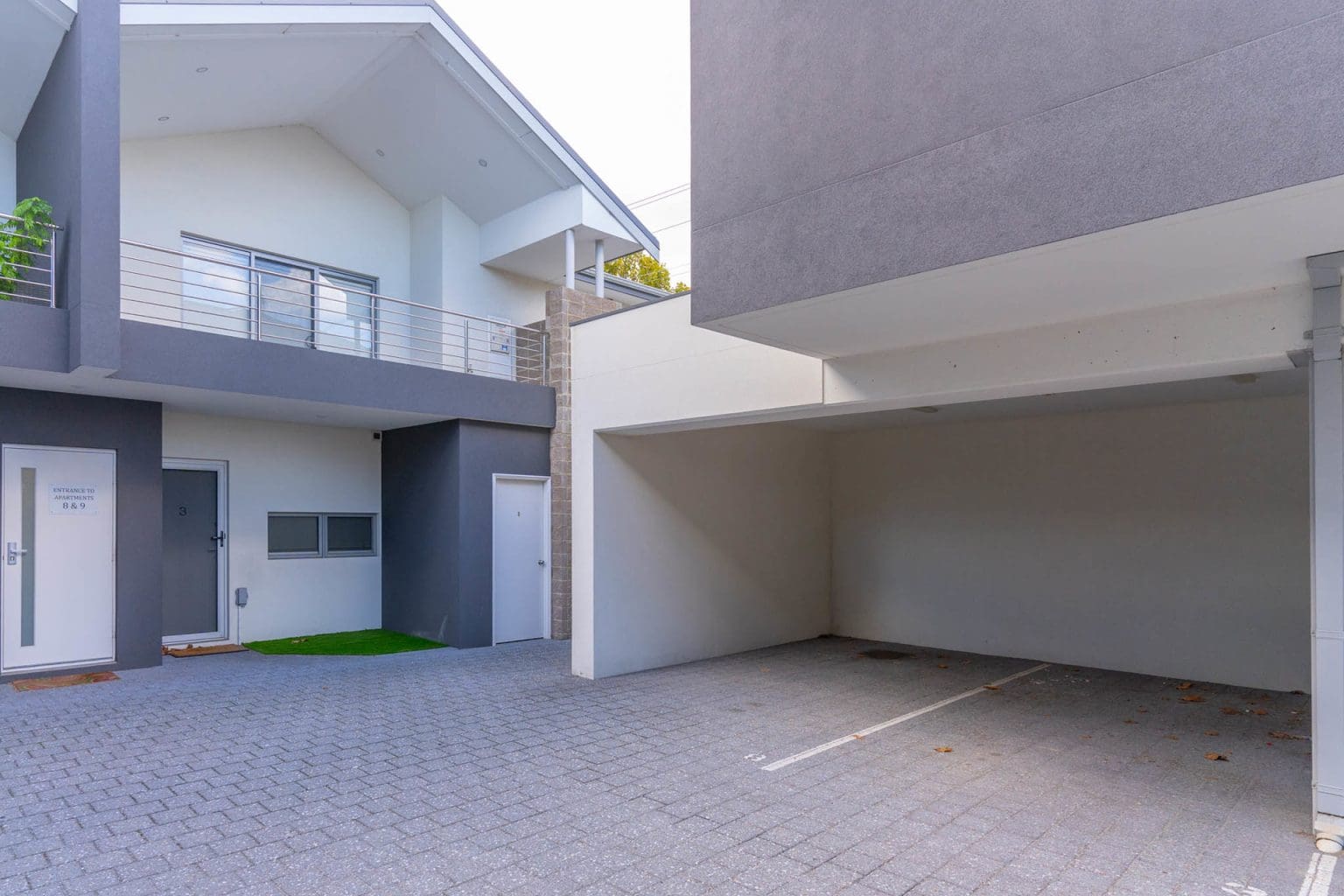 8/2 Croesus Street, Morley, WA 6062 AUS