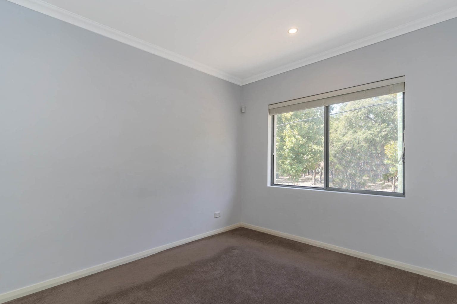 8/2 Croesus Street, Morley, WA 6062 AUS