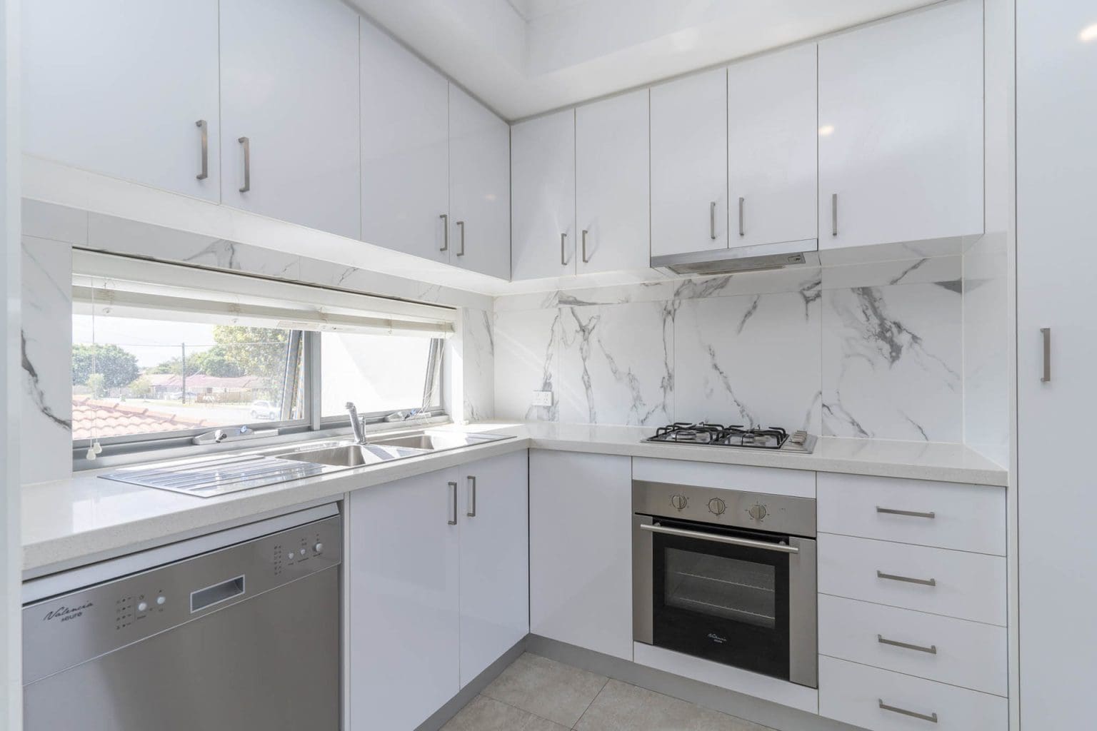 8/2 Croesus Street, Morley, WA 6062 AUS