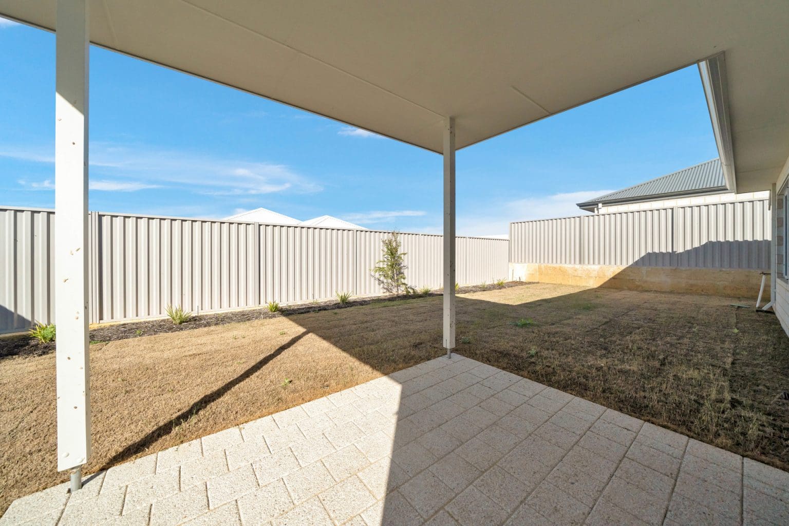 11 Eremophila Street, Sinagra, WA 6065 AUS