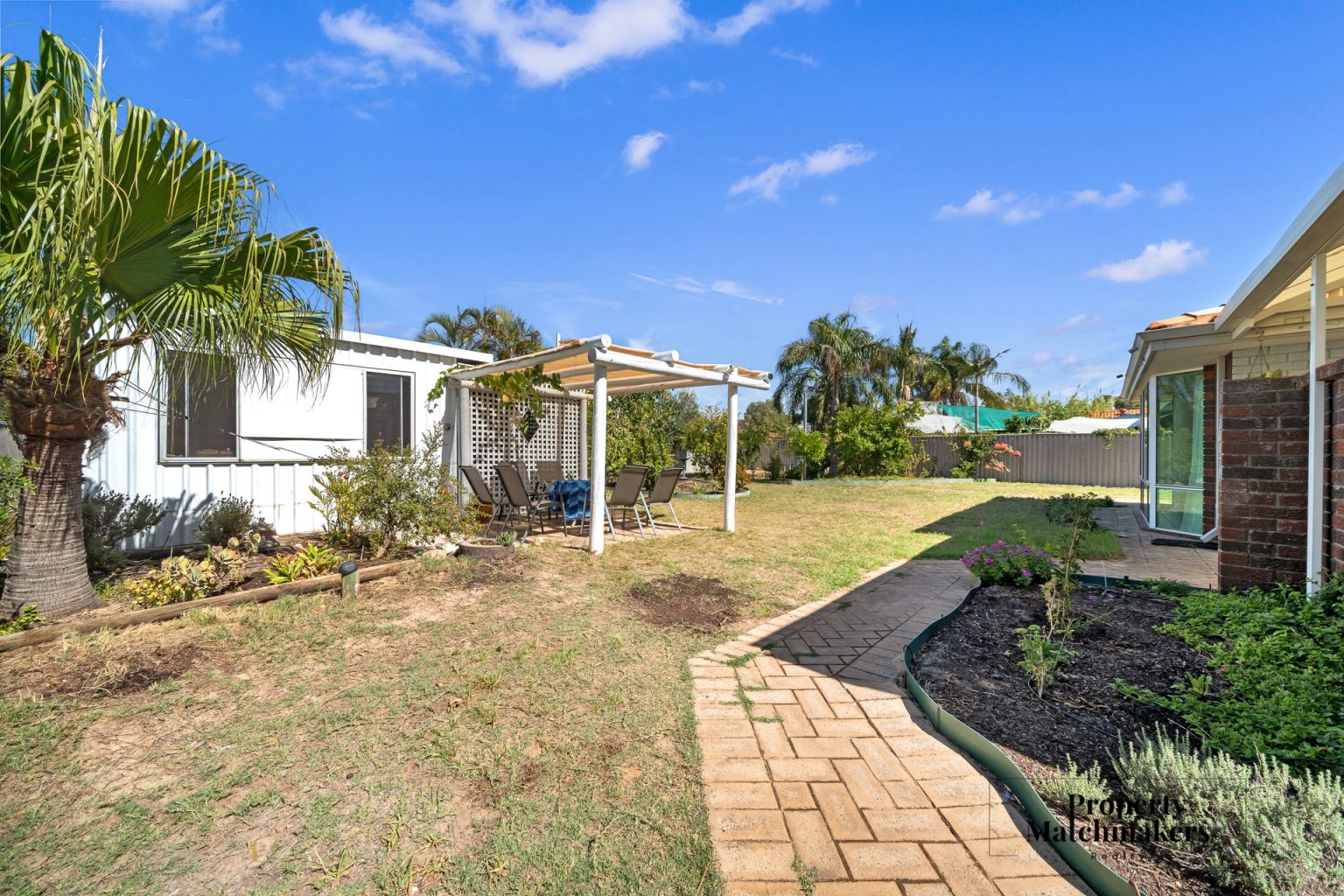 9 Rennison Street, Beckenham, WA 6107 AUS
