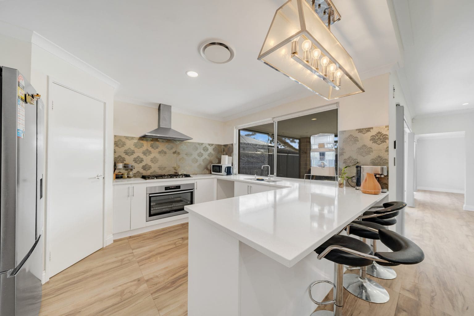 21 Dorset Street, Haynes, WA 6112 AUS