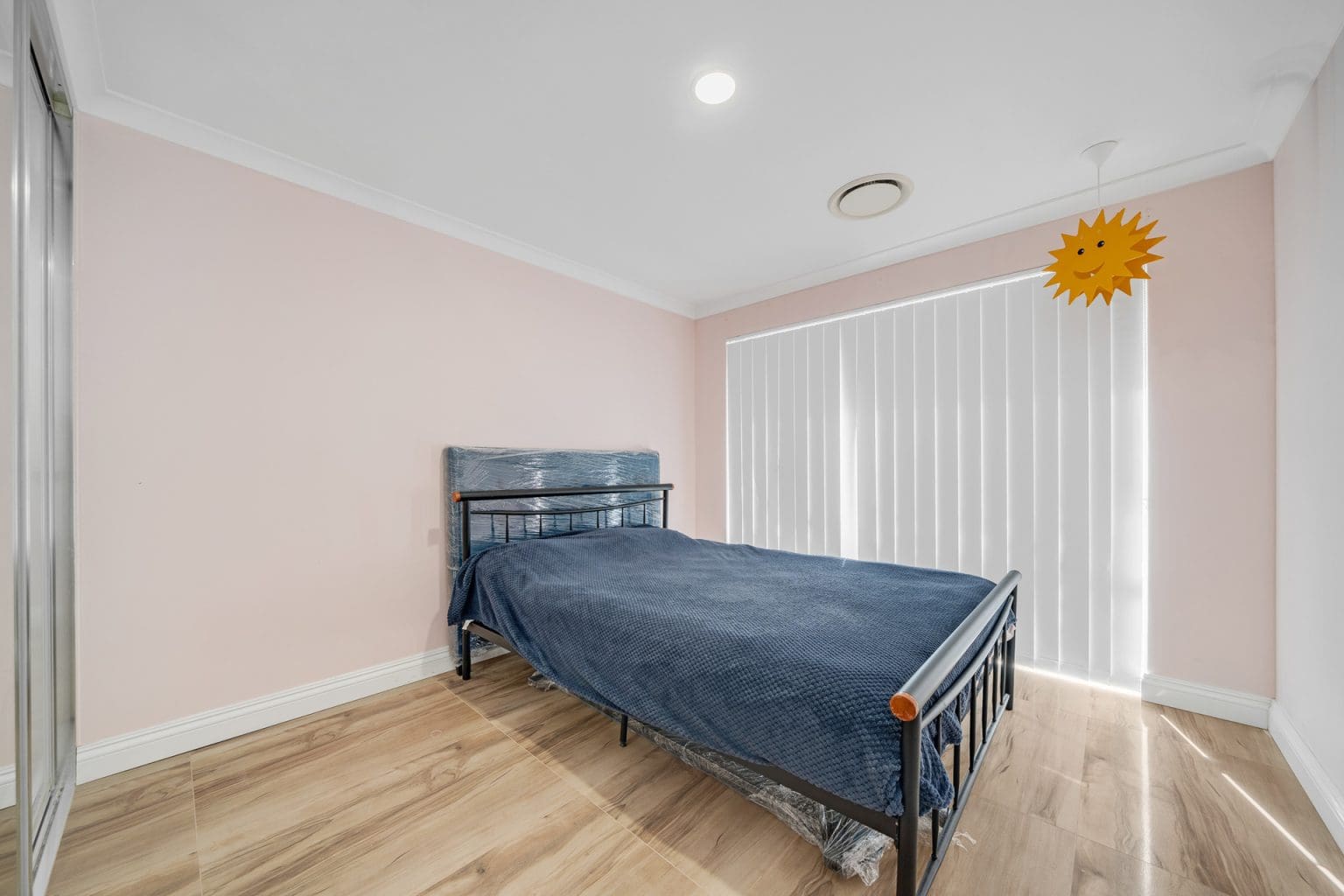 21 Dorset Street, Haynes, WA 6112 AUS