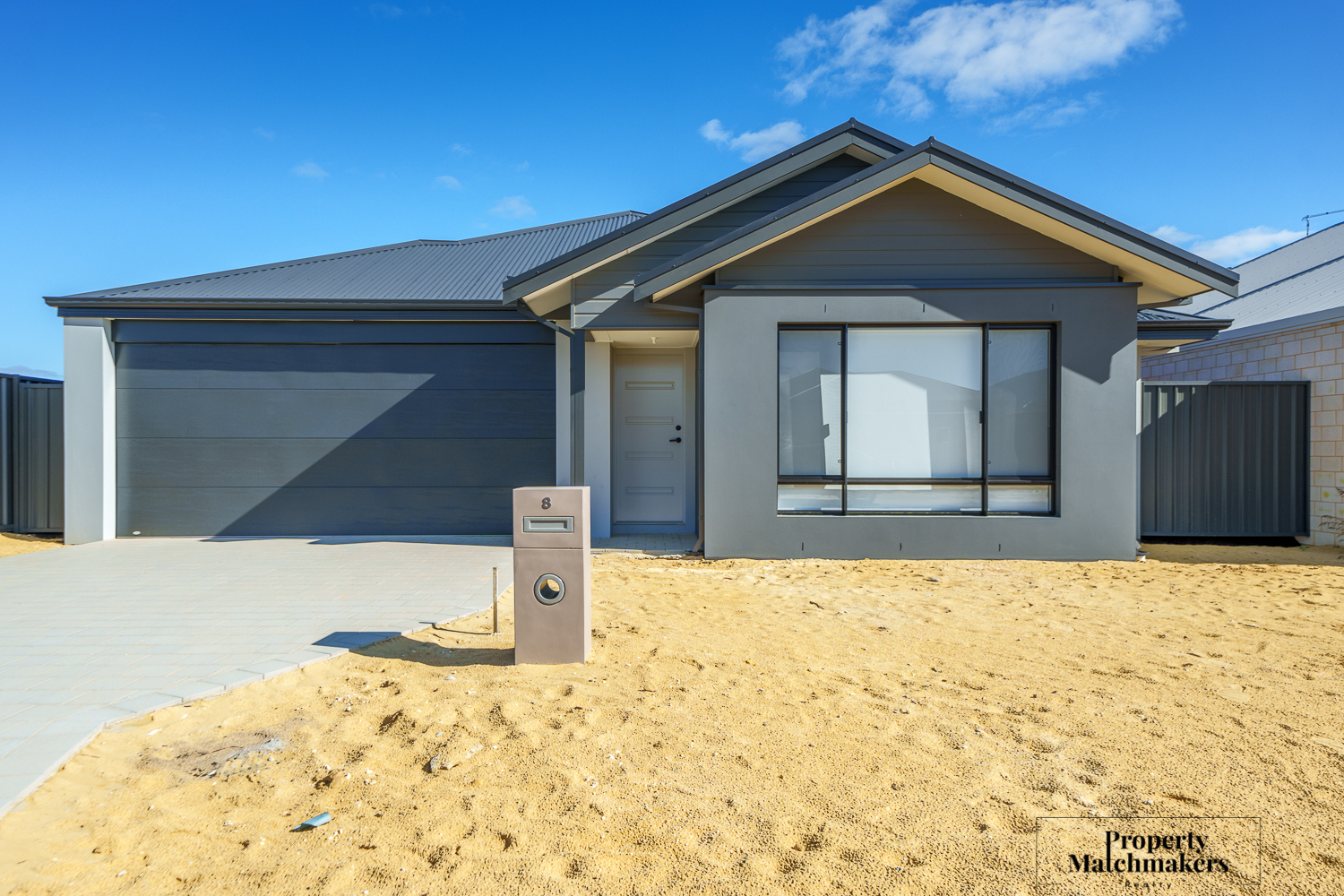 8 Jinsha Road, Hilbert, WA 6112 AUS