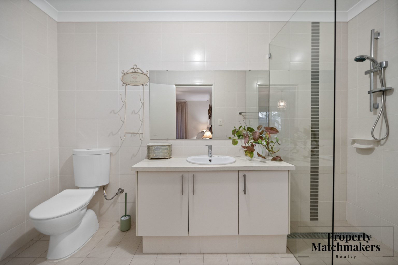 11 Heaton Road, Brabham, WA 6055 AUS