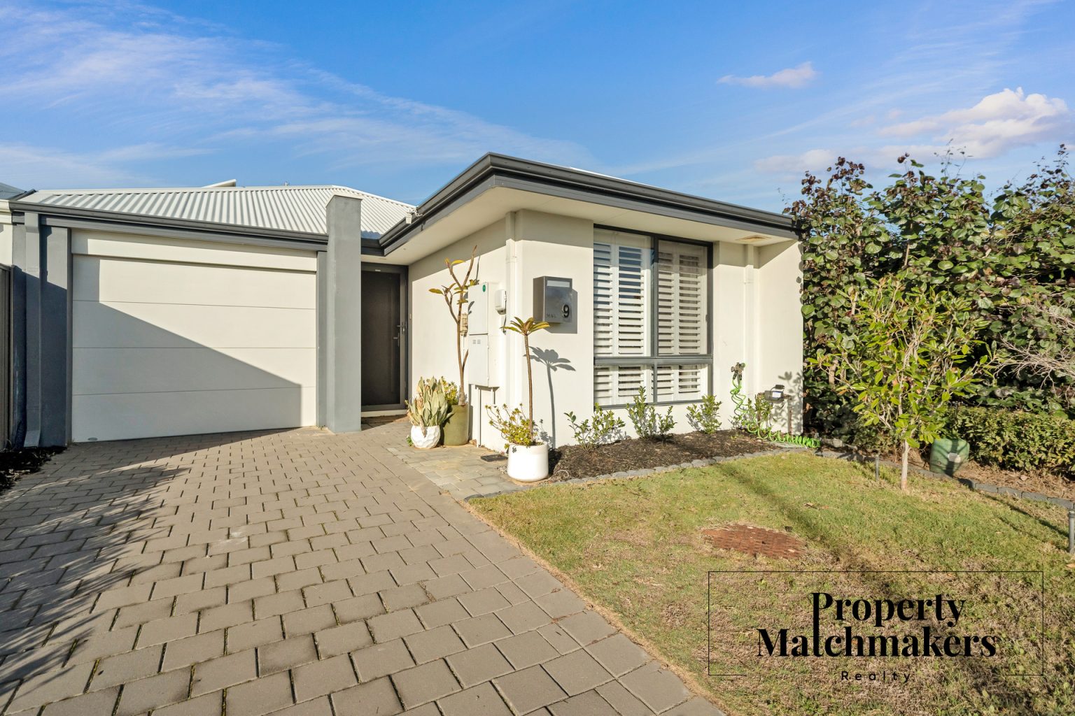 9 Castlereagh Way, Brabham, WA 6055 AUS