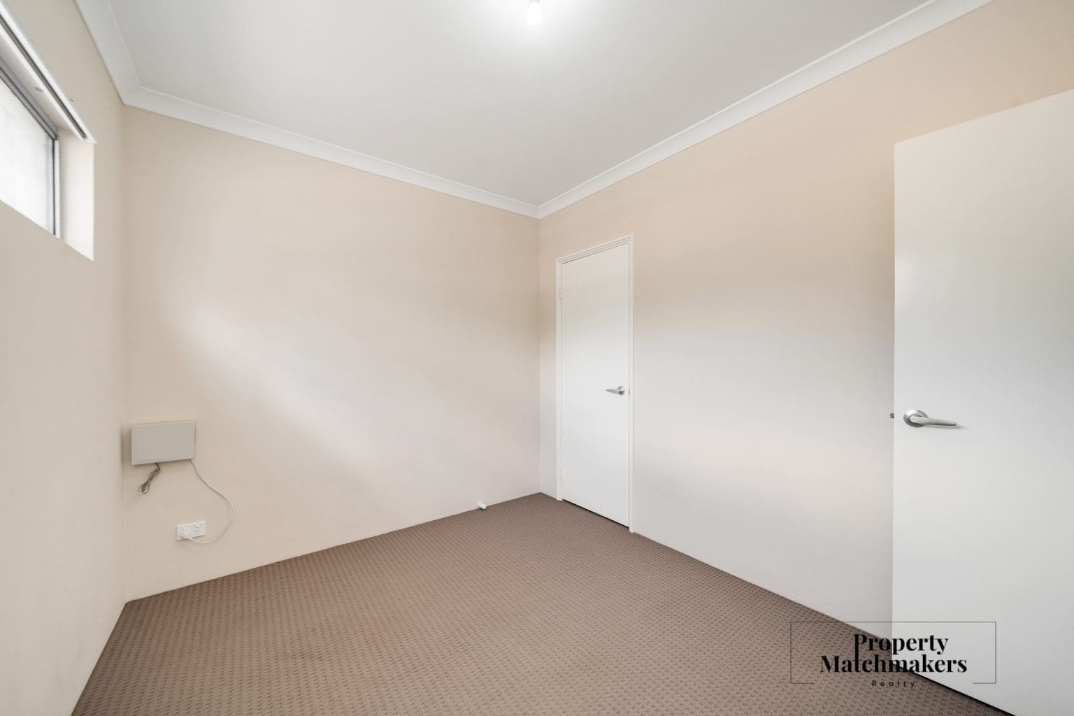 3/64 Dowitcher Loop, Gosnells, WA 6110 AUS