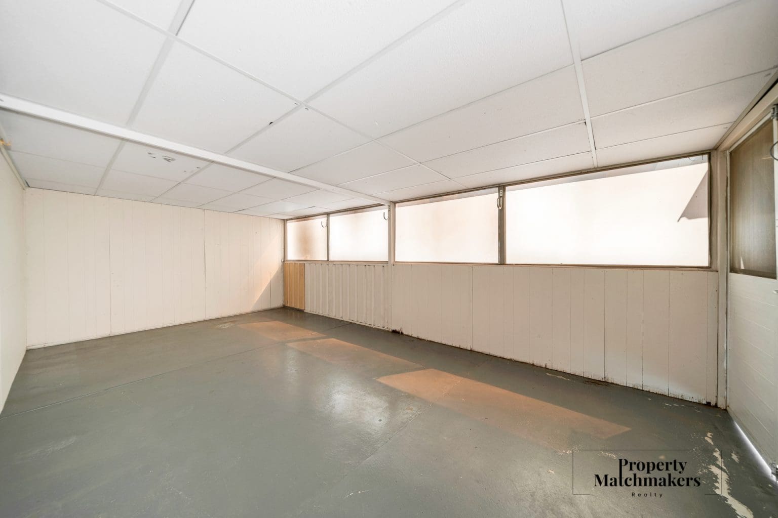 111 Arkana Road, Westminster, WA 6061 AUS