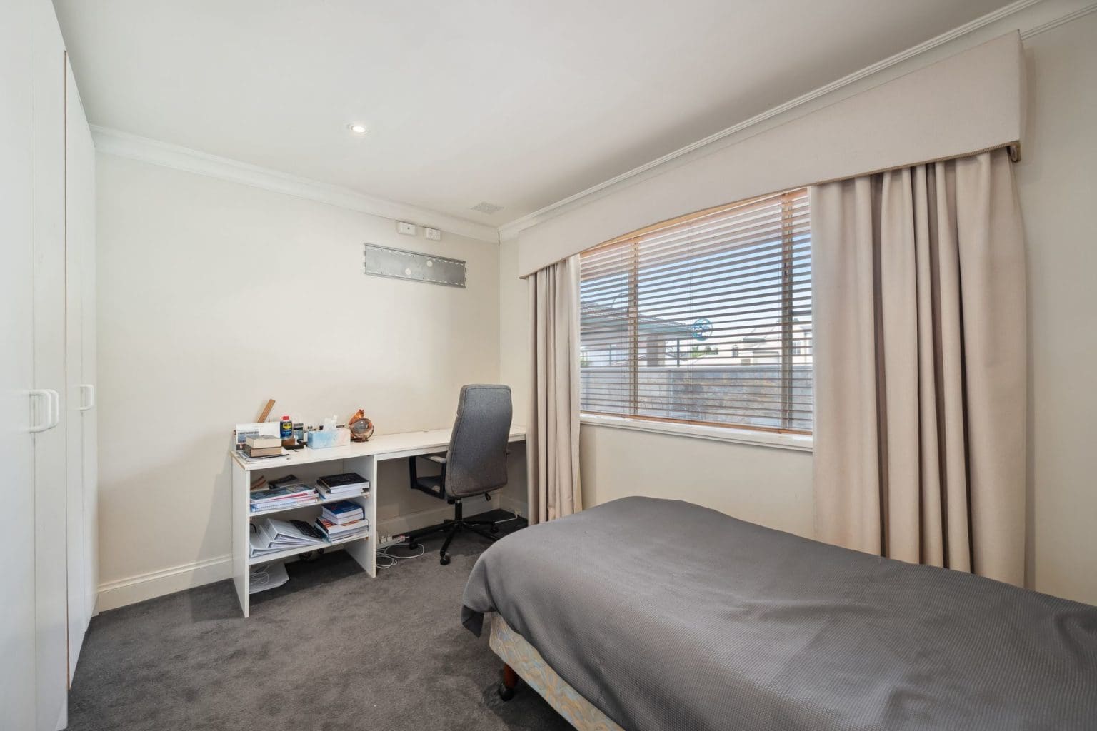13 Verton Drive, Shelley, WA 6148 AUS