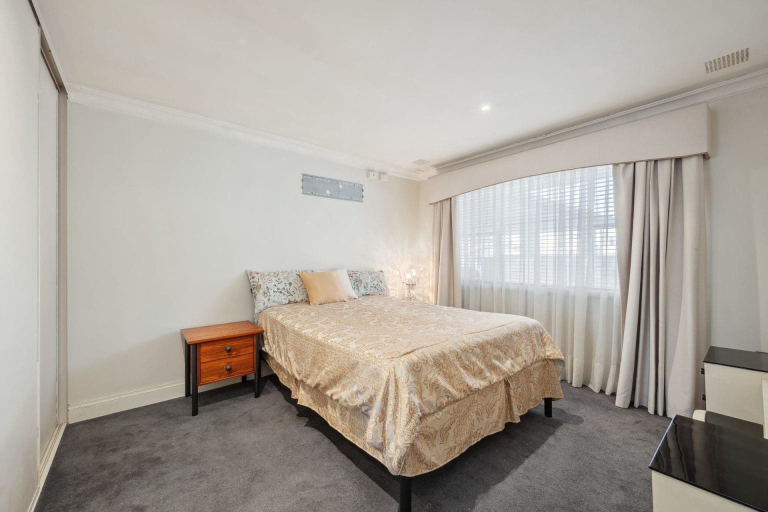13 Verton Drive, Shelley, WA 6148 AUS