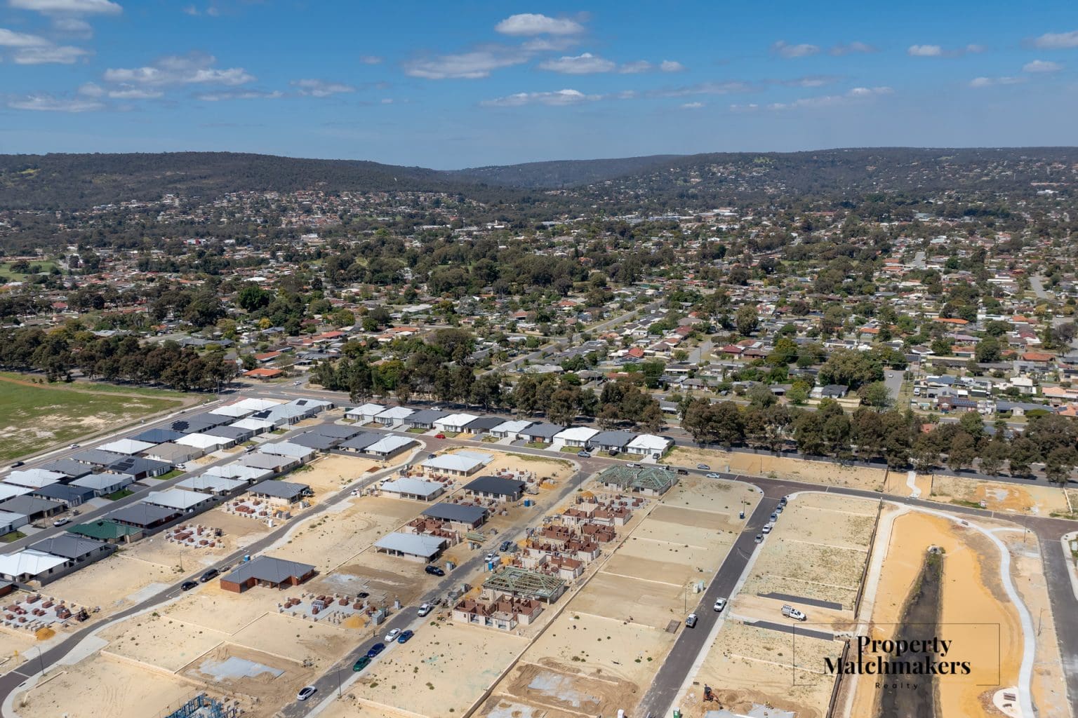 18 Angove Way, Champion Lakes, WA 6111 AUS