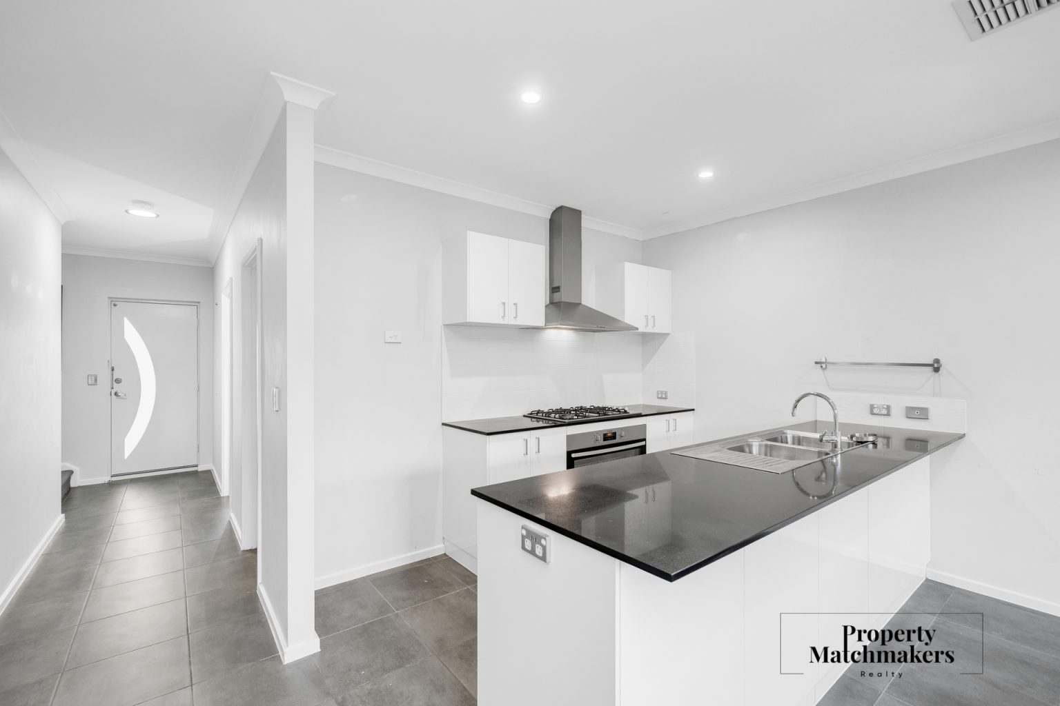 11 Suttor Street, Brabham, WA 6055 AUS