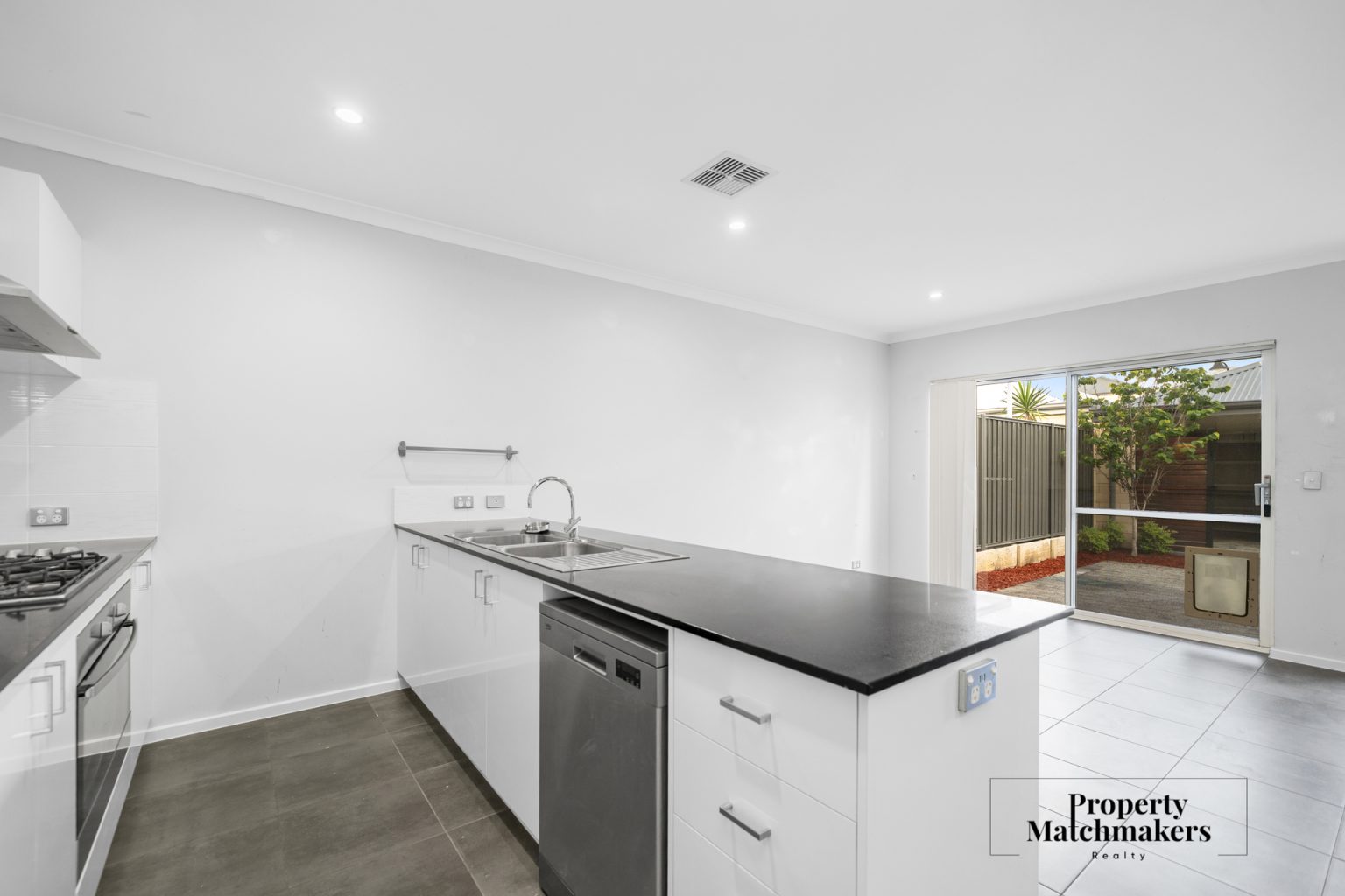 11 Suttor Street, Brabham, WA 6055 AUS