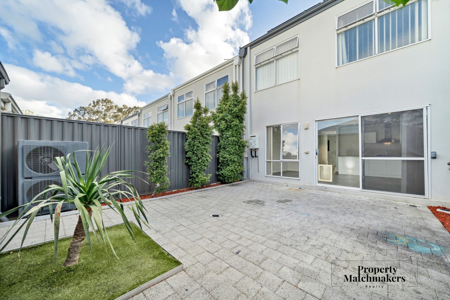 11 Suttor Street, Brabham, WA 6055 AUS