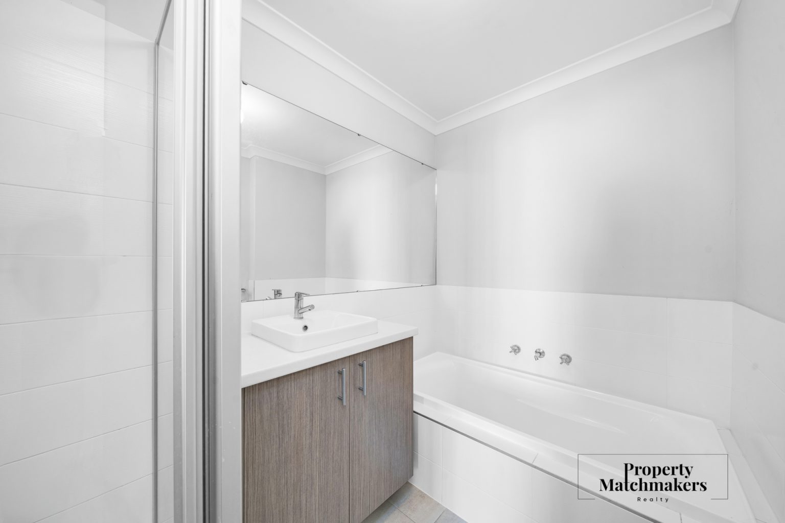 11 Suttor Street, Brabham, WA 6055 AUS