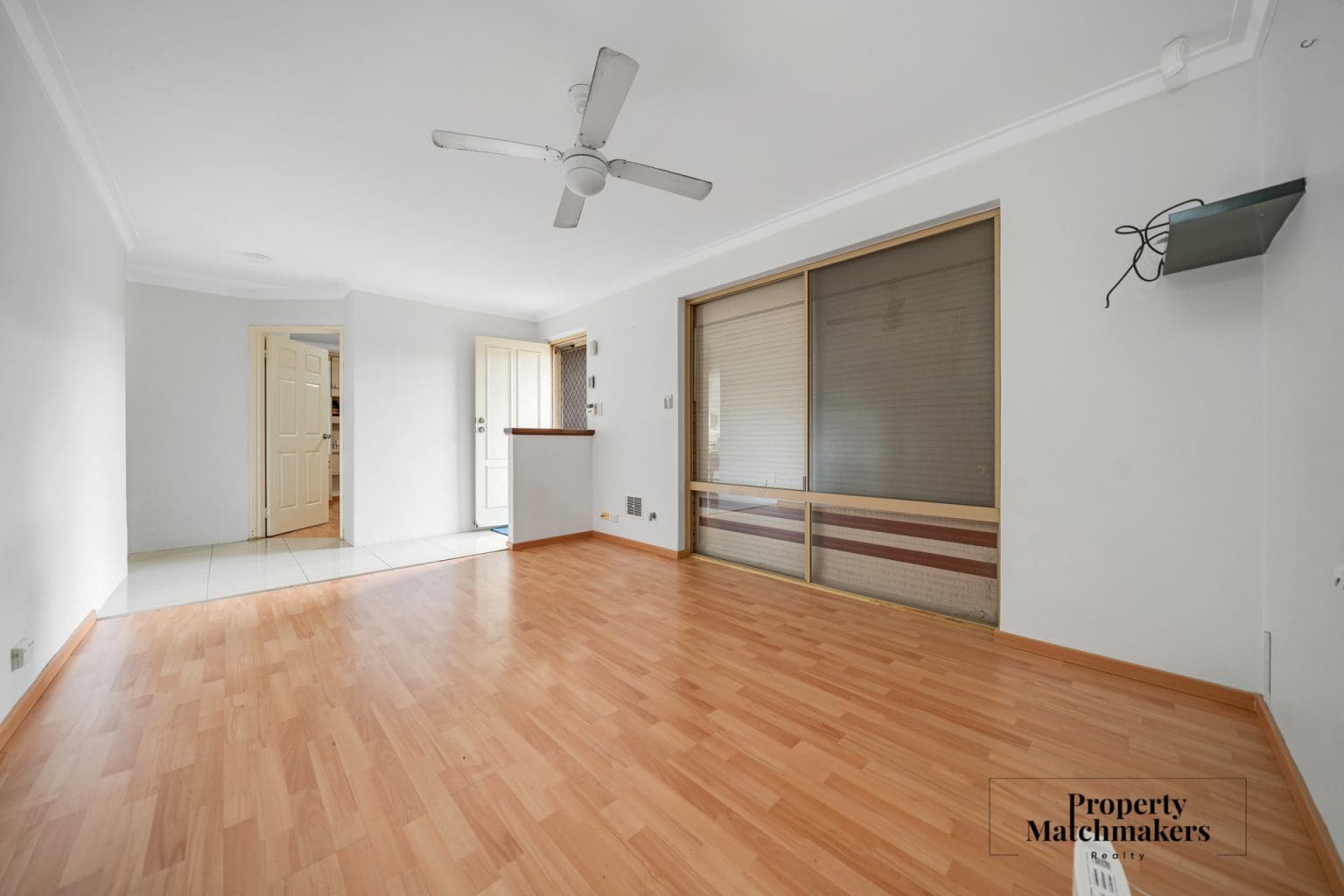 63 Swingler Way, Gosnells, WA 6110 AUS