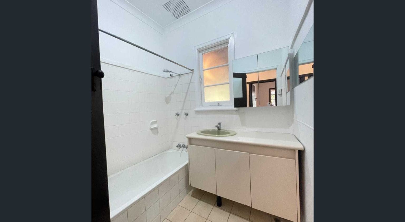 3 Ewart Street, Midvale, WA 6056 AUS