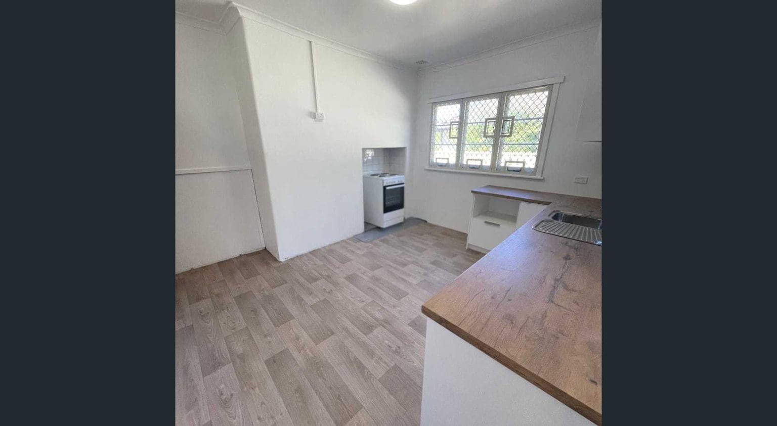 3 Ewart Street, Midvale, WA 6056 AUS